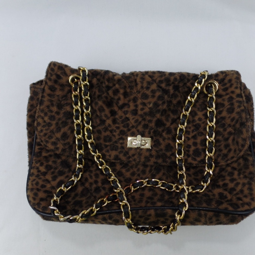 Courage B Leopard Print Fuzzy Purse - image 5